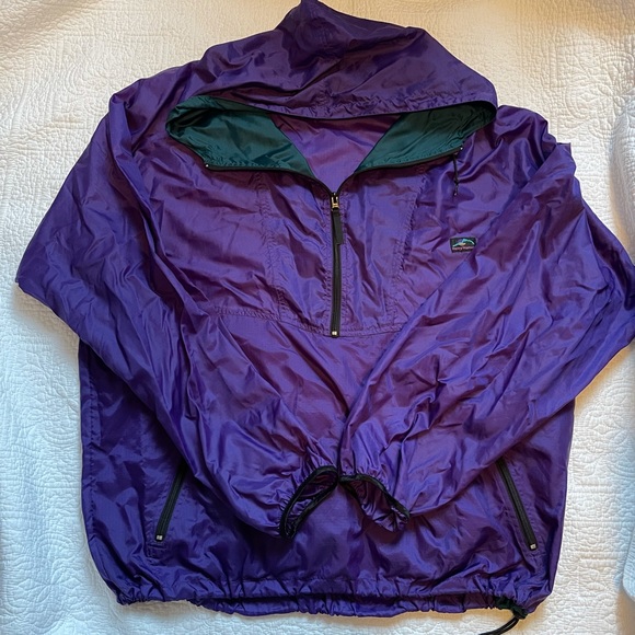 Helly Hansen Jackets & Blazers - Helly Hansen windbreaker